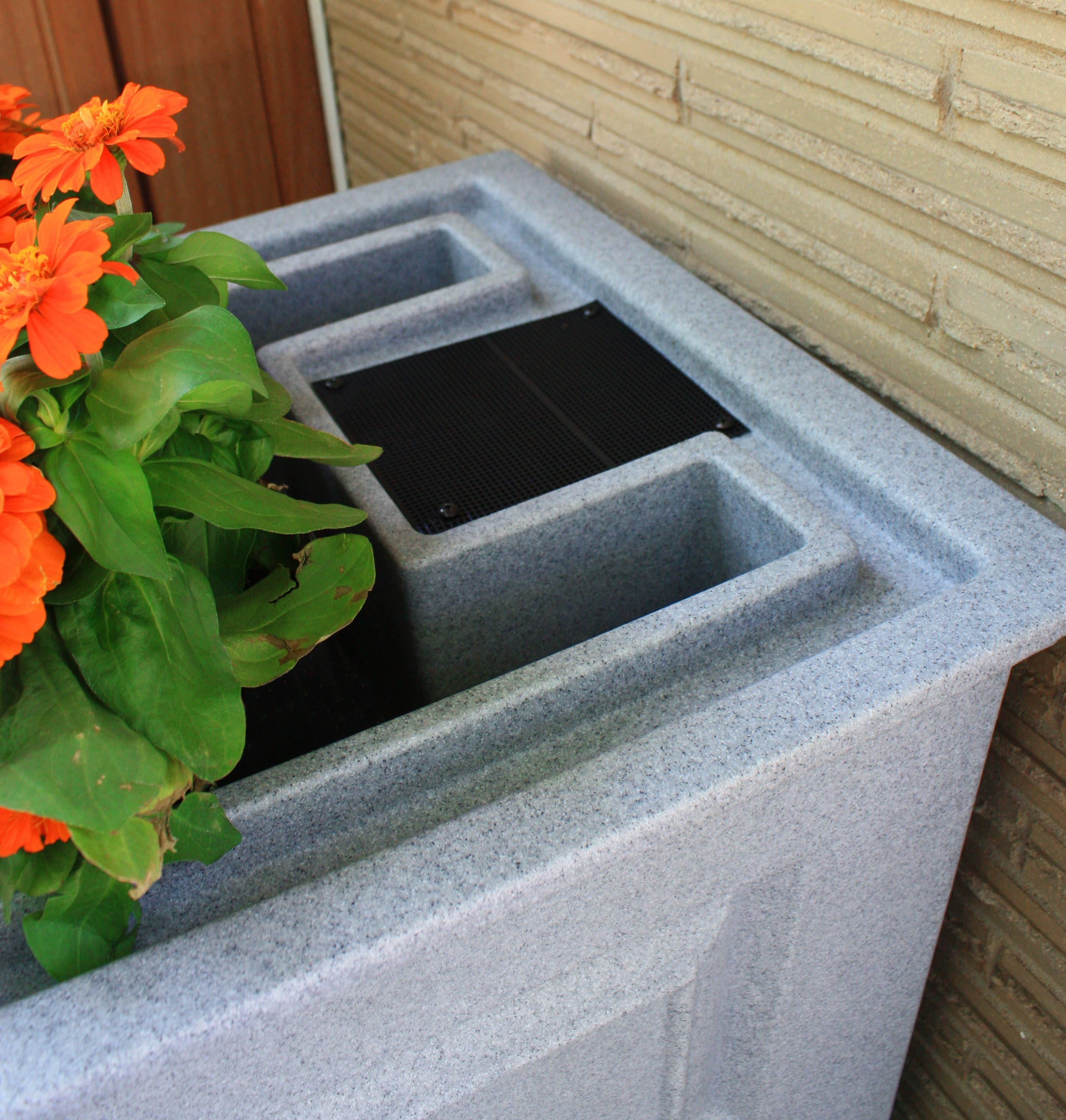 Light Granite 45 Gallon Rain Barrel S5596