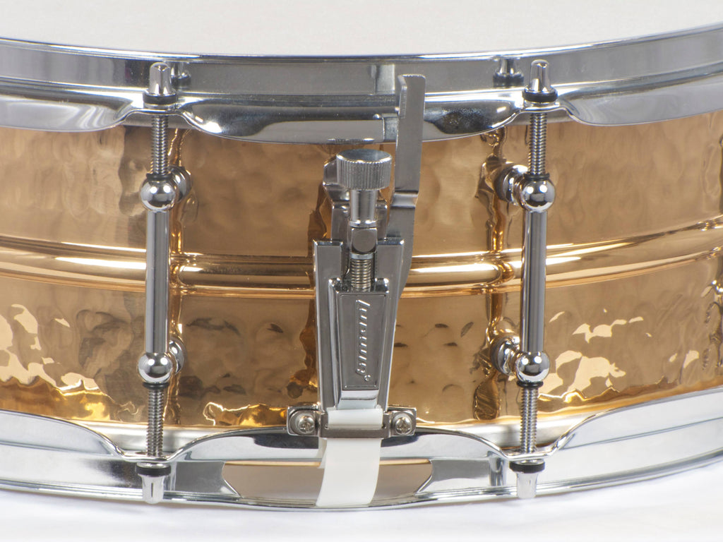 Hammered Bronze Snare with Tube Lugs V410707