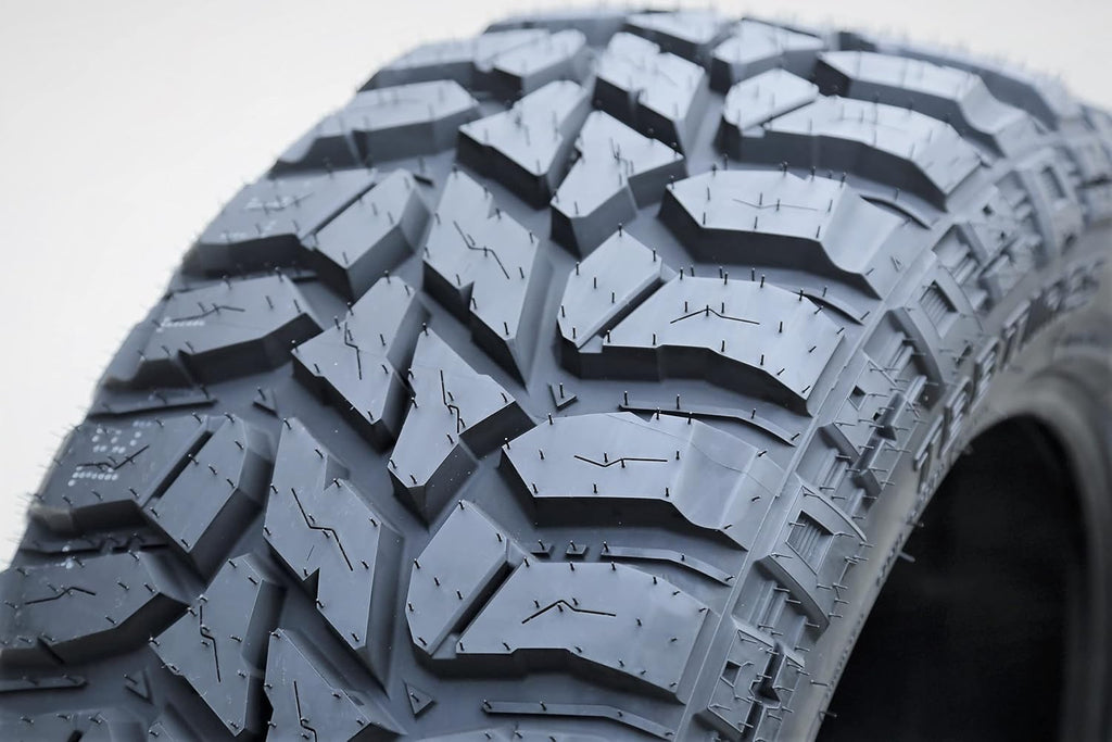 Mud Off-Road Light Truck Radial Tire 35X12.50R24LT 10-Ply BSW O40298