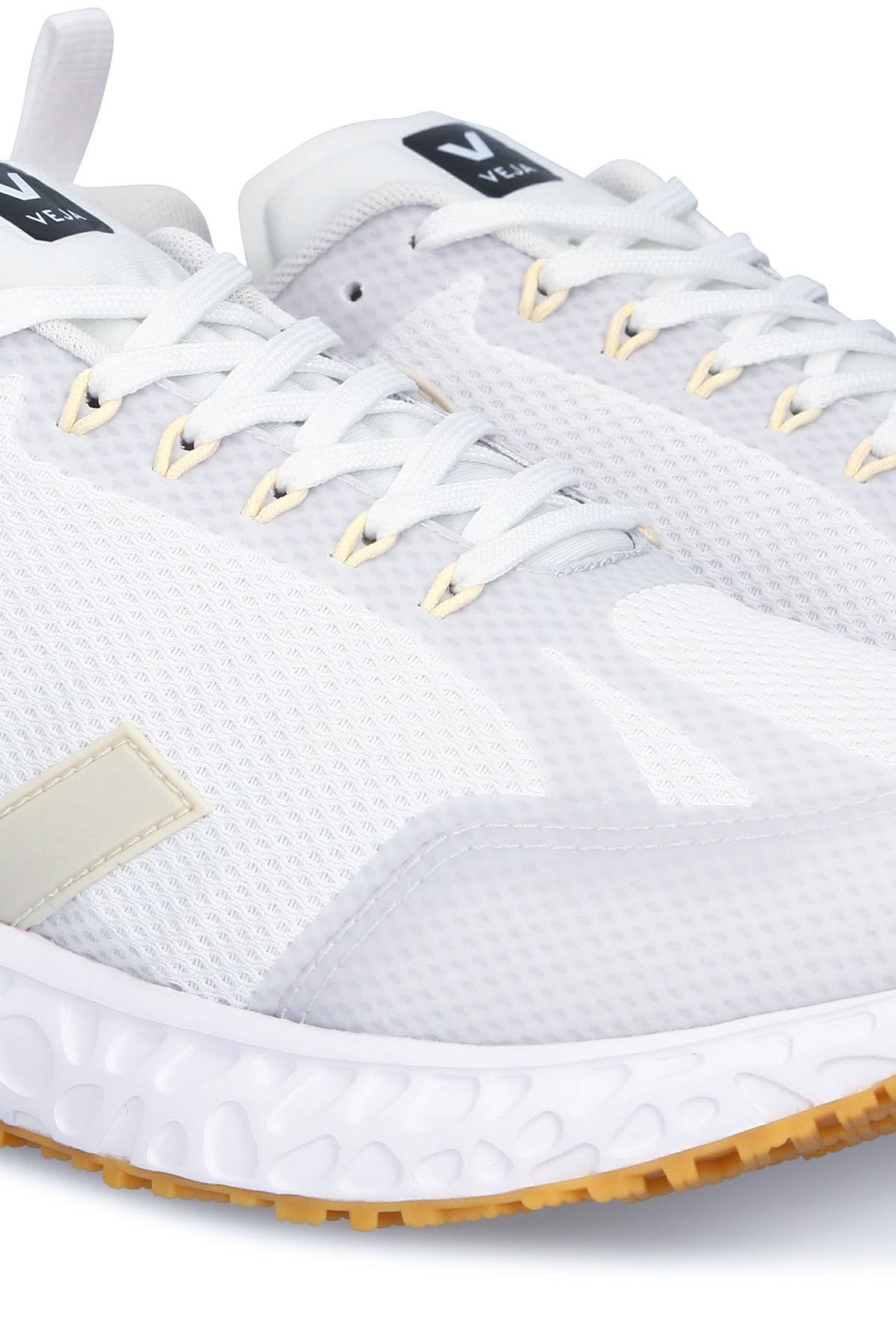 White Trainers Q11617