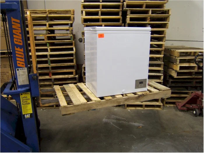 Low-temperature Freezers Q949759