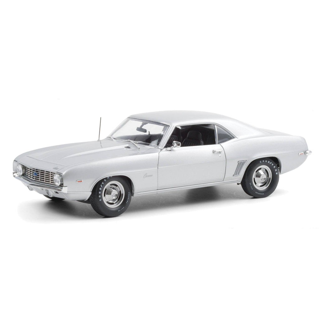 1969 Chevrolet Camaro ZL1 Coupe Silver 1/18 Diecast Model Car H14099