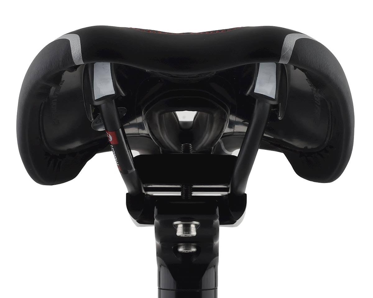 Black Saddle X488027