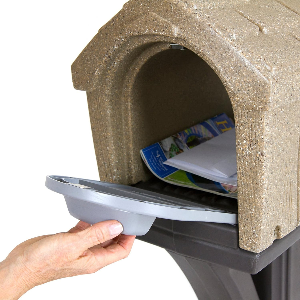 Sandstone Plastic Cabin Mailbox with Post Mount Combo Kit X703382