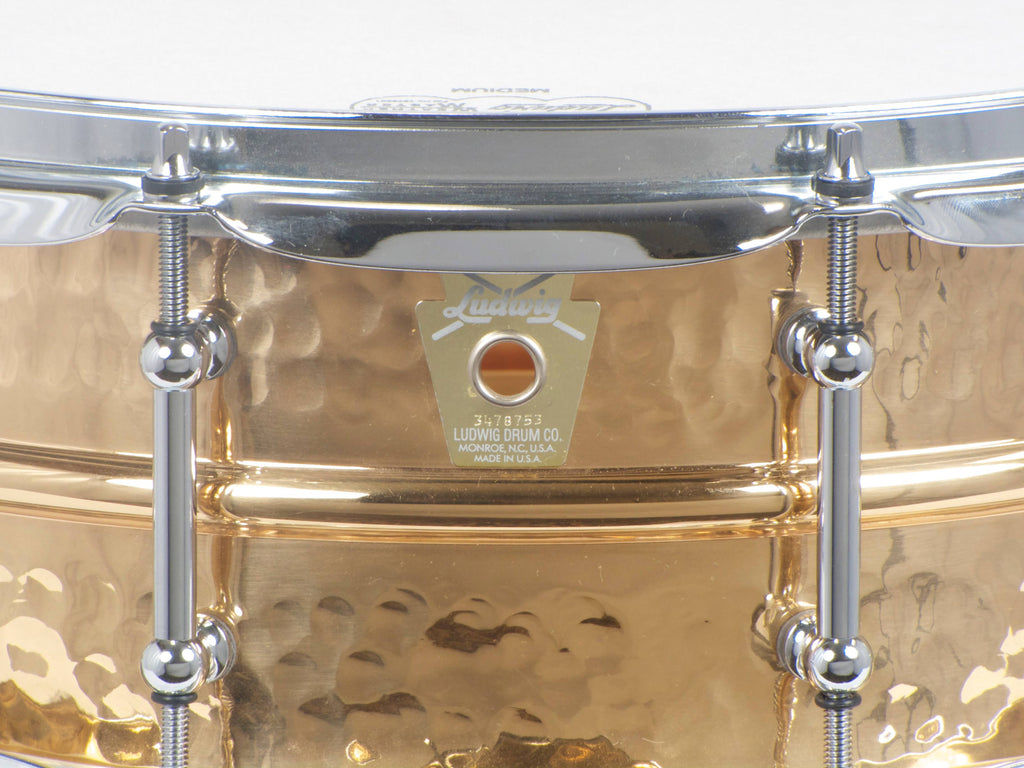 Hammered Bronze Snare with Tube Lugs V410707