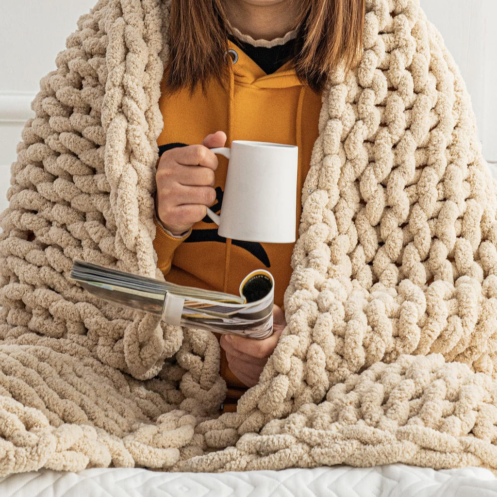 Blush Pink Chunky Knit Chenille Throw Blanket W32833