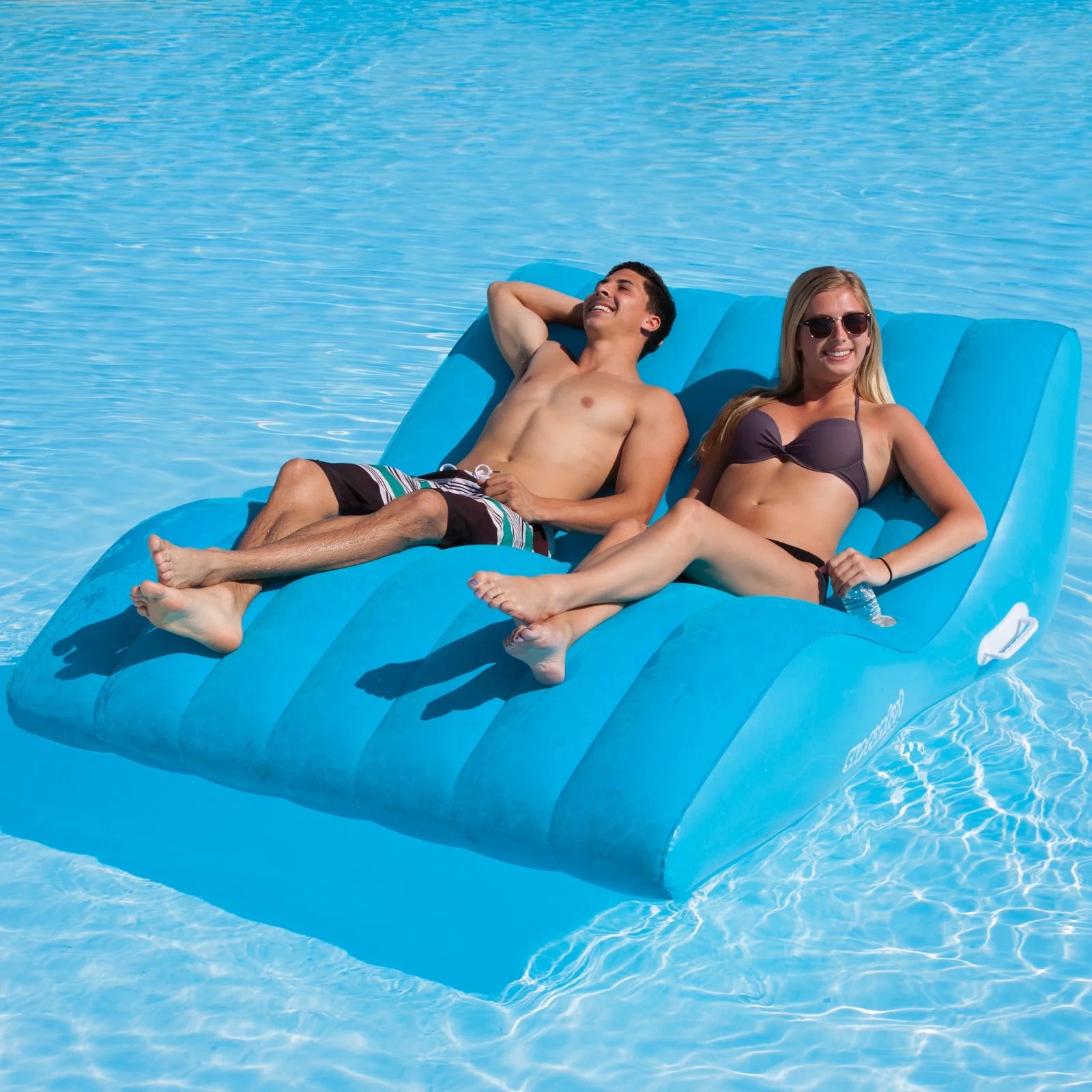 Raspberry Double Zero Gravity Lounge H4919