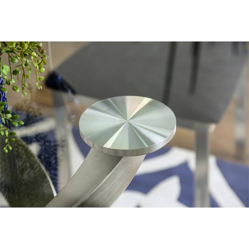 Round Clear Glass Top Dining Table in Silver Q281539