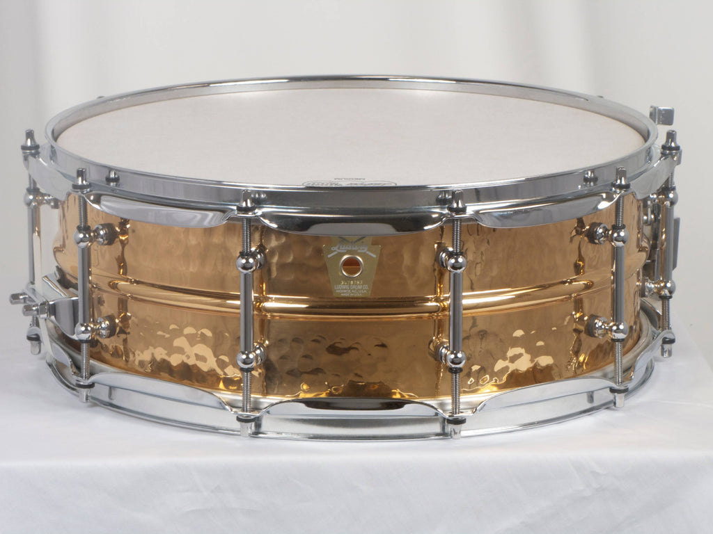 Hammered Bronze Snare with Tube Lugs V410707