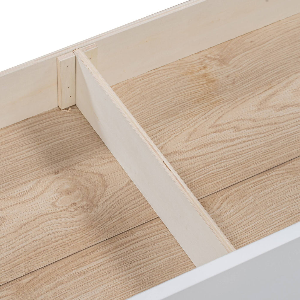 White Twin Size Daybed with 2 Drawers G5102