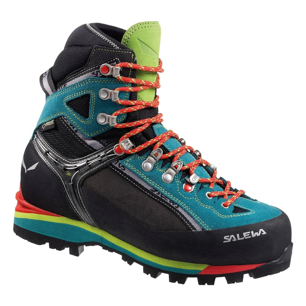 Medium 9.5 Goretex Boots X64191