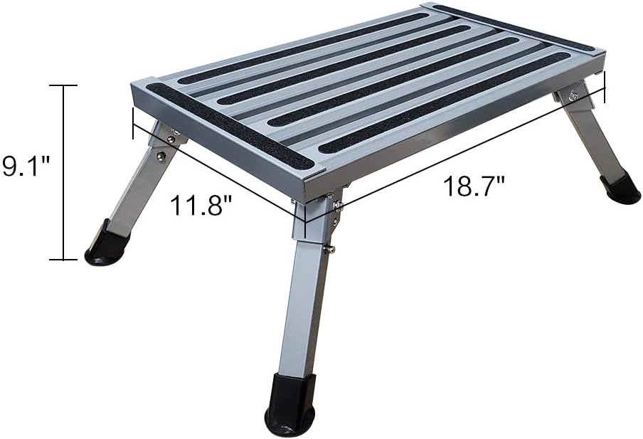 Aluminum Folding Step Stool with Reflective Stripes Non-Slip Rubber Feet H597