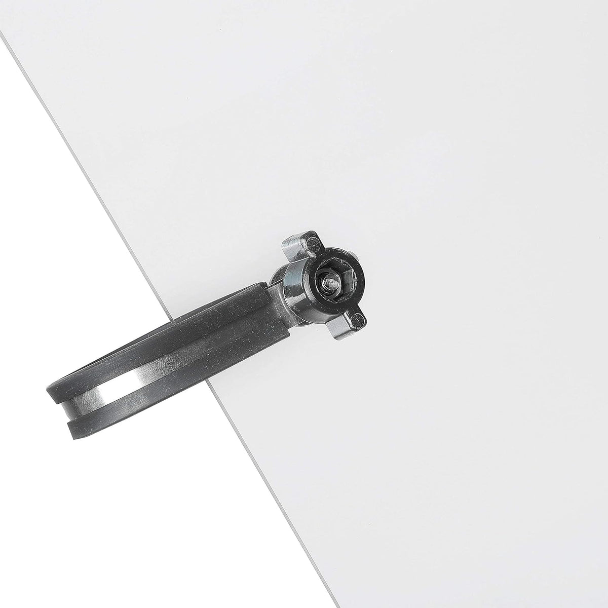Clear Front Vented Windshield U76414