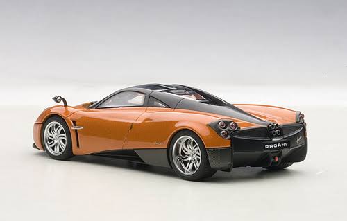 Bronze Diecast Car Model N586