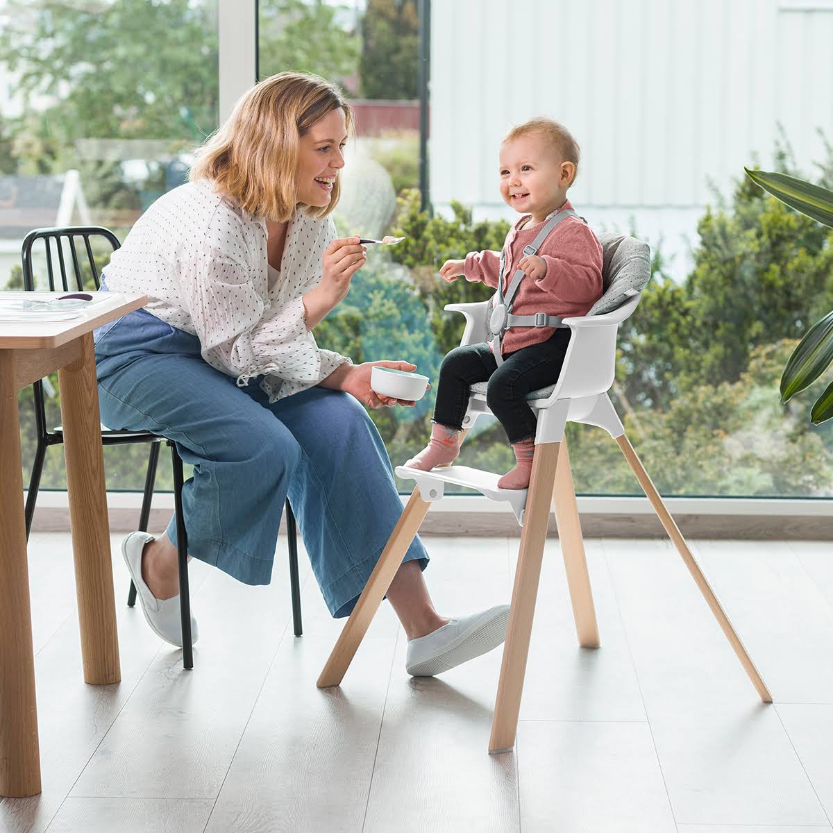 White High Chair H98846