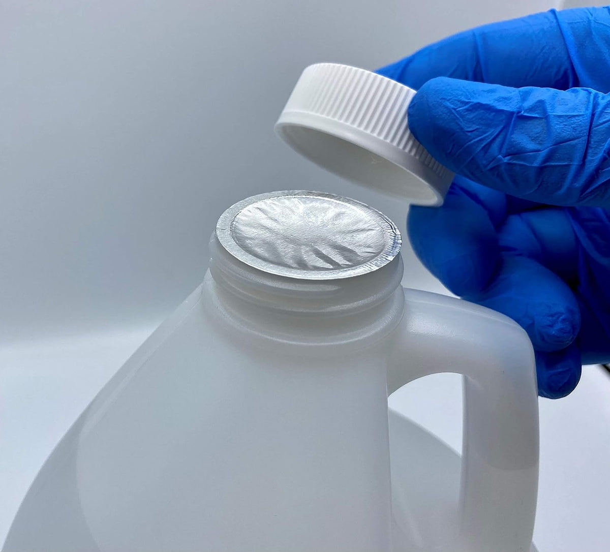4 Gallons USP Grade Isopropyl Alcohol 70% with Four 2 OZ Spray Bottles J623