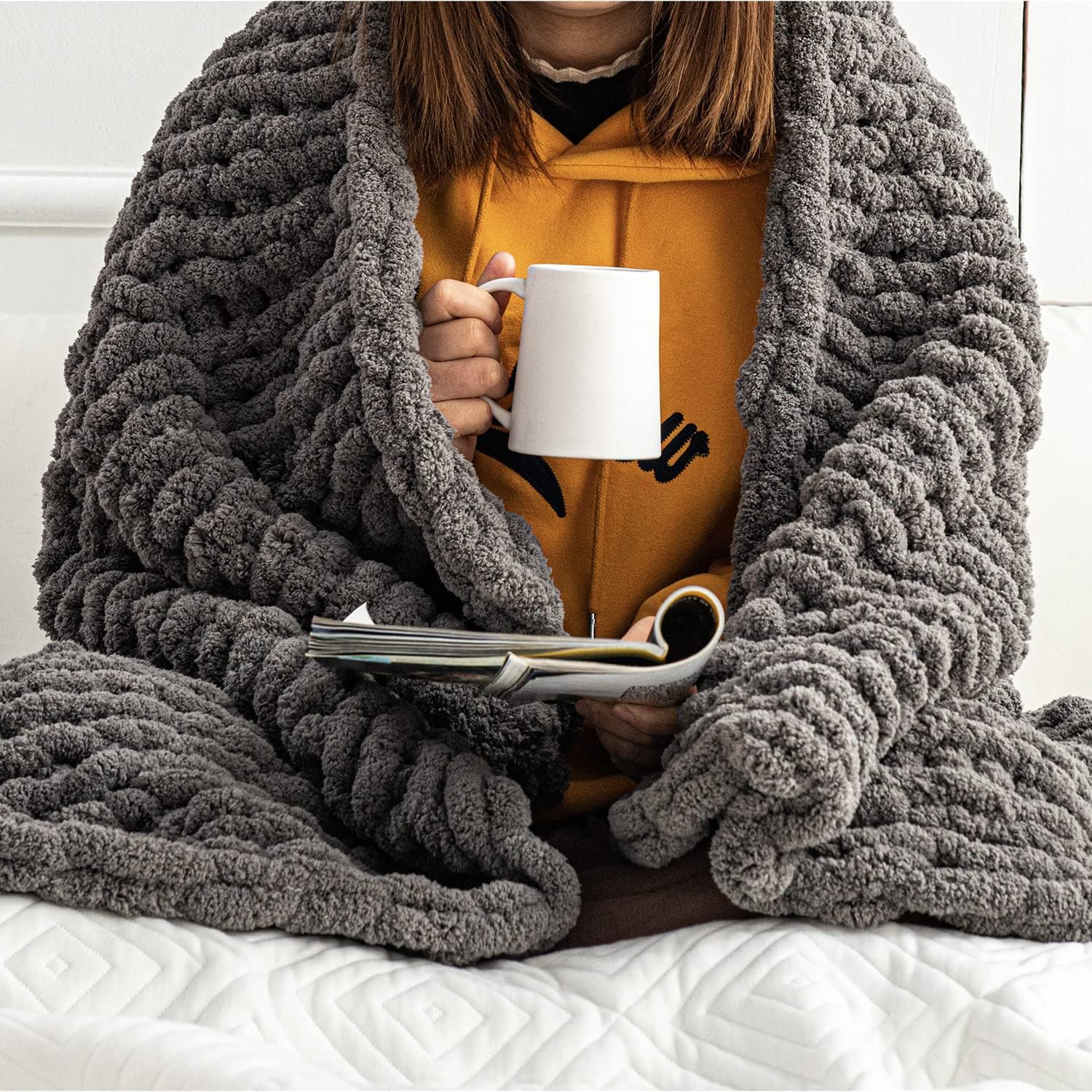 Blush Pink Chunky Knit Chenille Throw Blanket W32833