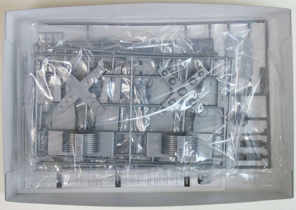 1:144 Scale Model Kit A10066